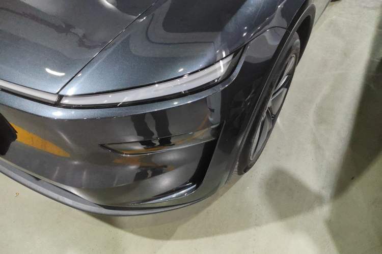 Used Tesla Model Y 2025 Long-Range All-Wheel Drive First Edition