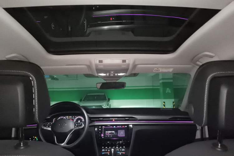 Used Volkswagen FAW-Volkswagen CC 2023 Hunting Vehicle 380TSI Hunter's Heart Edition
