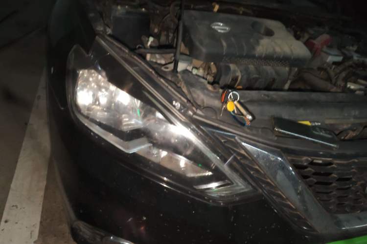 Used Nissan Sylphy 2016 1.6 XL Manual Luxury Edition Right Front Headlight