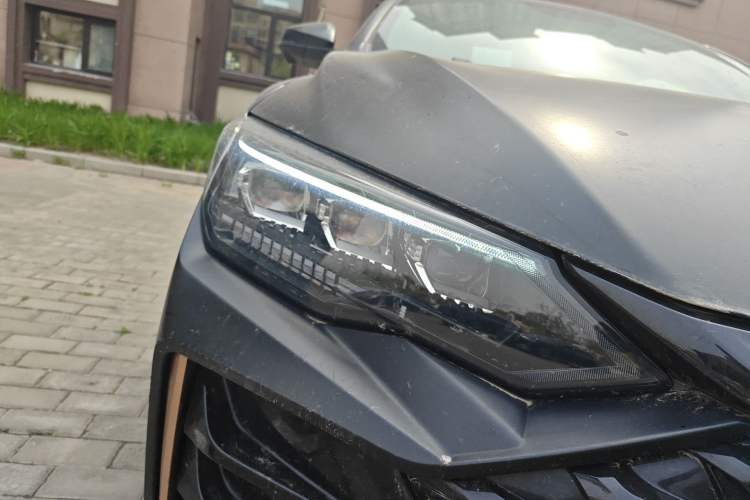 Used Dongfeng Aeolus Yixuan MAX 2021 1.5T Nightbreak Dawn Edition Right Front Headlight