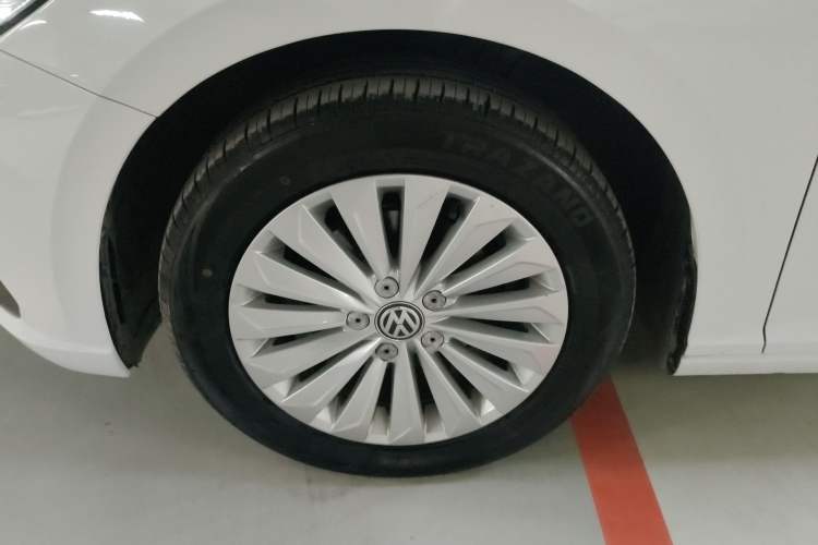 Used Volkswagen Lavida 2019 1.5L Automatic Comfort Edition China VI Standard