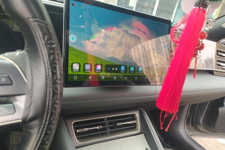 Used BYD Qin L 2024 DM-i 120KM Leading Model Audio And AC Panel