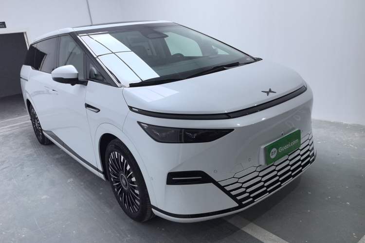 Used XPeng X9 2025 740 Ultra-Long Range Max