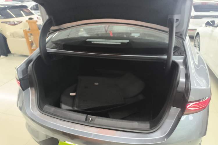 Used BYD Qin PLUS 2025 DM-i Smart Drive 55KM Leading Model