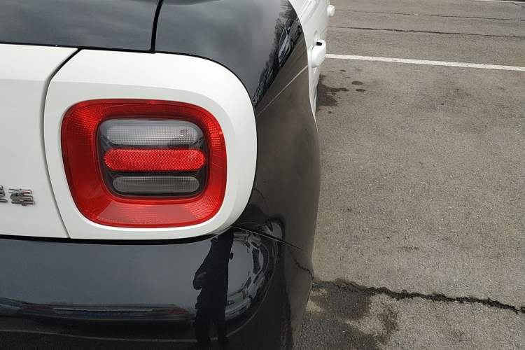 Used ORA Black Cat 2019 351 km Fun Edition