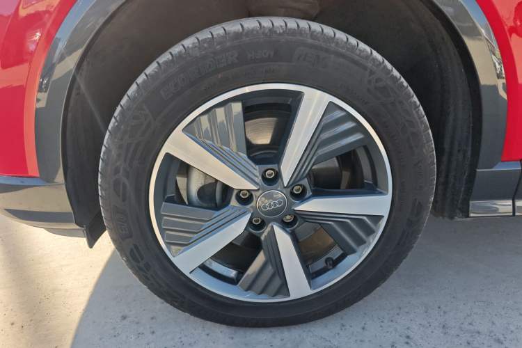 Used Audi Q2L e-tron 2019 Q2L e-tron Pure Electric Smart Style
