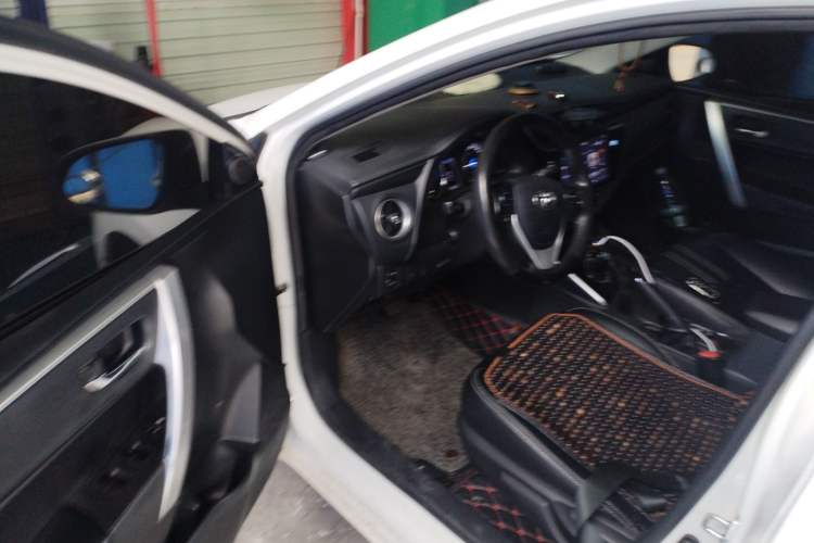 Used Toyota Corolla Hybrid E+ 2019 1.8L E-CVT Leading Edition
