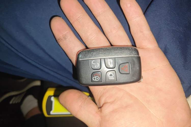 Used Land Rover Discovery Sport 2016 2.0T SE
