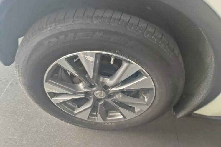 Used Nissan Murano 2021 2.5L XL Two-Wheel Drive Smart Connect Luxury Edition Right Rear Wheel Hub