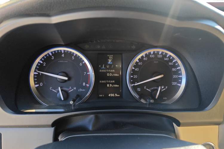 Used Toyota Highlander 2015 2.0T Four-Wheel Drive Ultimate Edition 7-Seater Instrument Cluster