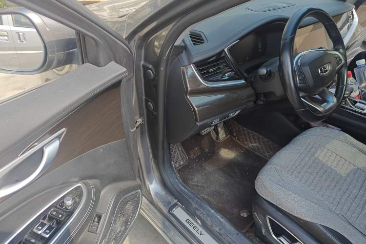 Used Geely Auto Emgrand GT 2020 1.5T MHEV Yaoxiang Edition
