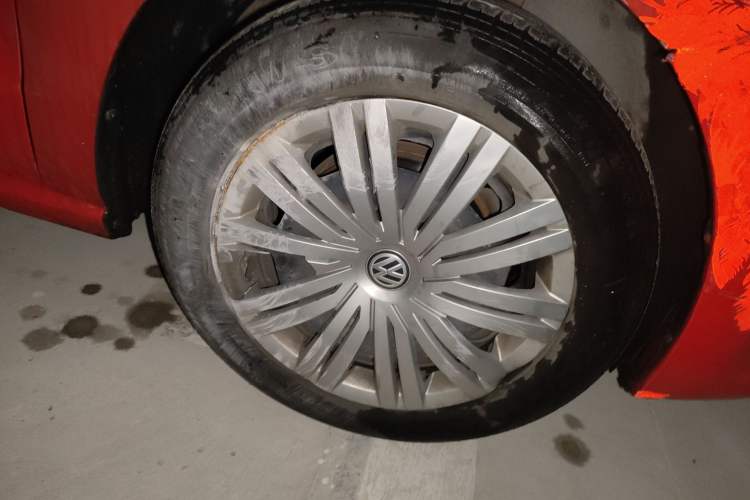 Used Volkswagen Polo 2016 1.6L Automatic Comfort Model