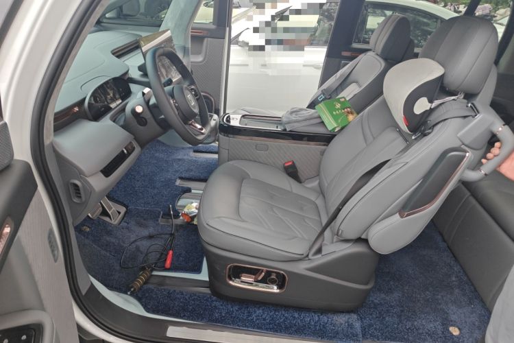 Used Zeekr MIX 2025 Long-Range Intelligent Driving Edition
