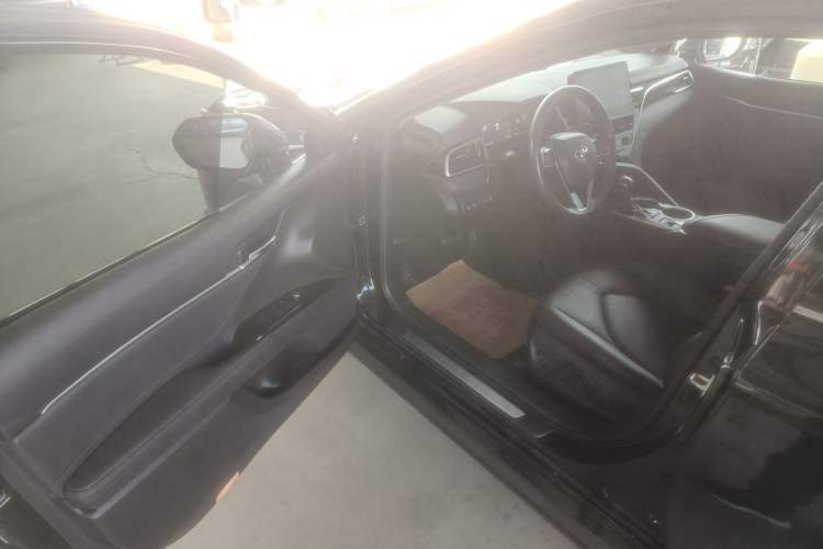 Used Toyota Camry 2021 Dual-Motor 2.5HG Luxury Edition Driver Seat