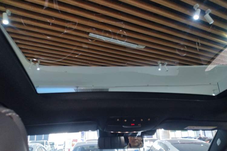 Used Mercedes-Benz GLC 2022 GLC 300 L 4MATIC Dynamic Edition Prestige Model