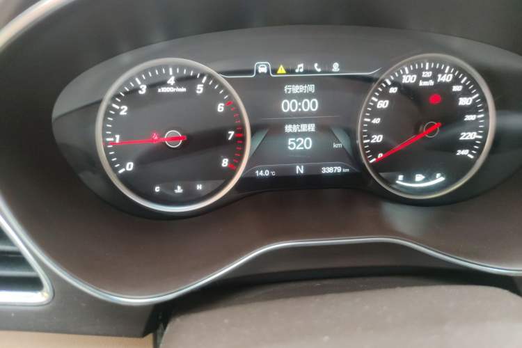 Used Baojun 730 2017 1.8L iAMT Prestige Version 7 Seats
