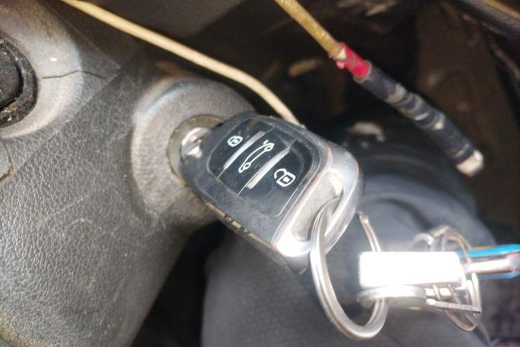 Used CHANGAN OSHAN Olisway 2015 1.2L Manual Enjoyment Model