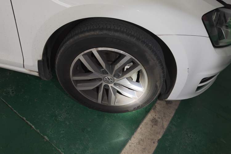 Used Volkswagen Golf 2017 230TSI Automatic Comfort Edition – Celebrating Milestone of One Million Units