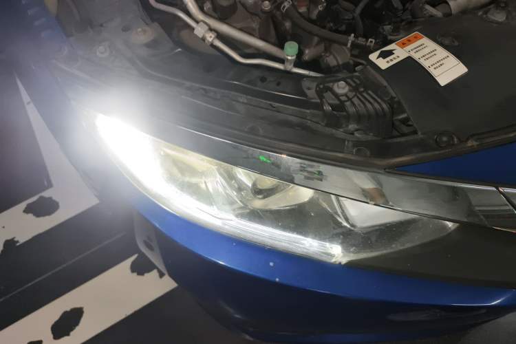 Used Honda Civic 2016 220TURBO CVT Luxury Edition
