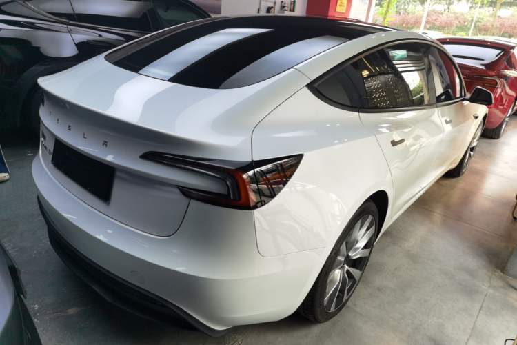 Used Tesla Model 3 2023 Long-Range All-Wheel-Drive Version