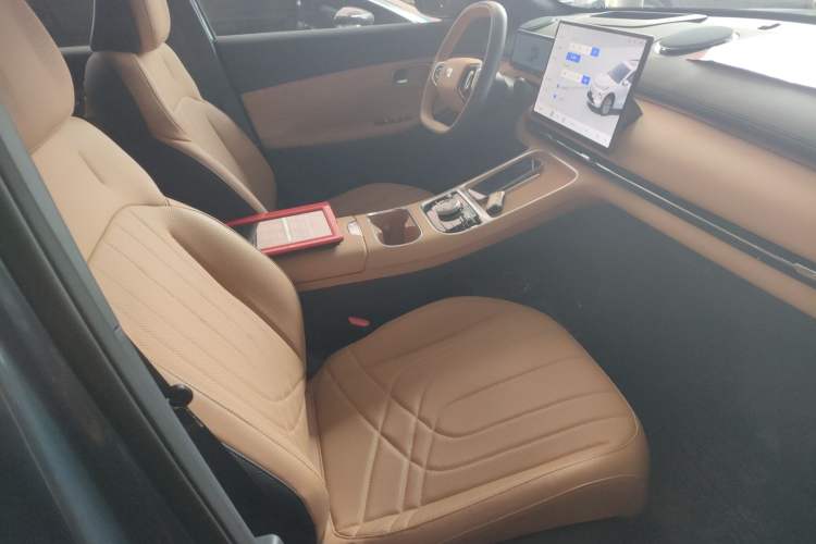 Used Geely Galaxy Galaxy Xingjian 7 EM-i 2025 120km Flagship Edition