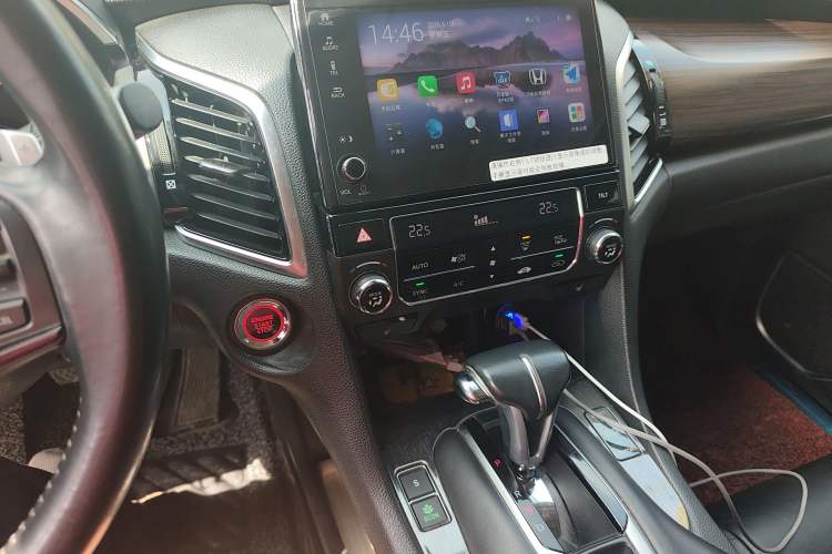 Used Honda Avancier 2017 240TURBO Two-Wheel Drive Premium Edition Audio And AC Panel