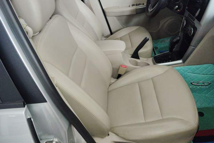 Used Chery Tiggo 3 2014 1.6L CVT ZhiShang Edition Right Front Seat