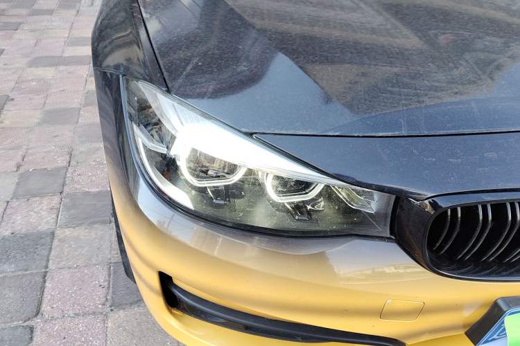 Used BMW 3 Series GT 2018 320i Sport Edition
