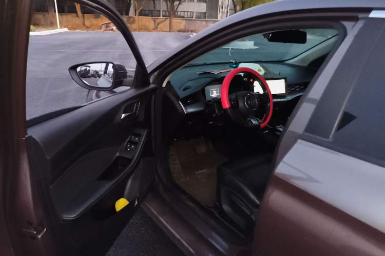 Used MG 5 2021 300TGI DCT Elegant Luxury Edition
