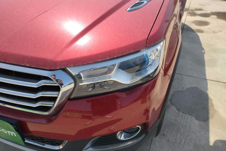 Used Haval H1 2016 Blue Label 1.5L AMT Luxury Model
