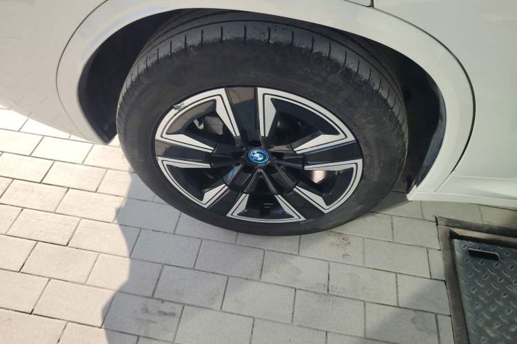 Used BMW iX3 2024 Leading Model
