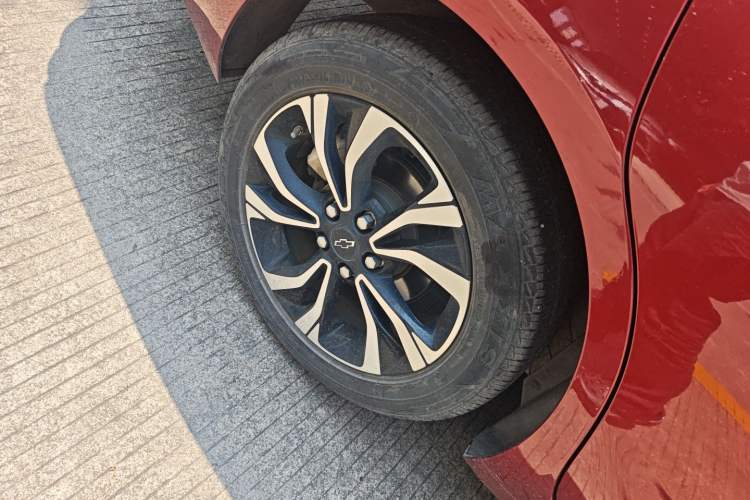 Used Chevrolet Monza 2022 Light Hybrid RS 330T Automatic Comfort Edition Exterior 5