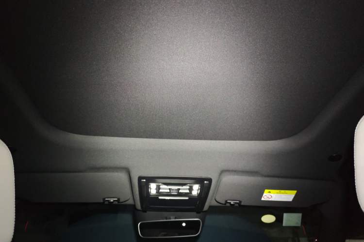 Used Formula Leopard Titanium 3 2025 Model 501KM Rear-Drive Ultra Version