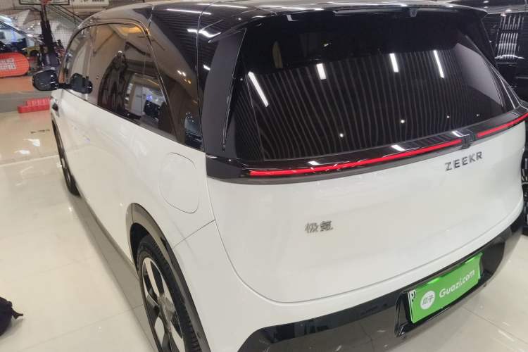 Used Zeekr MIX 2025 Intelligent Driving Version
