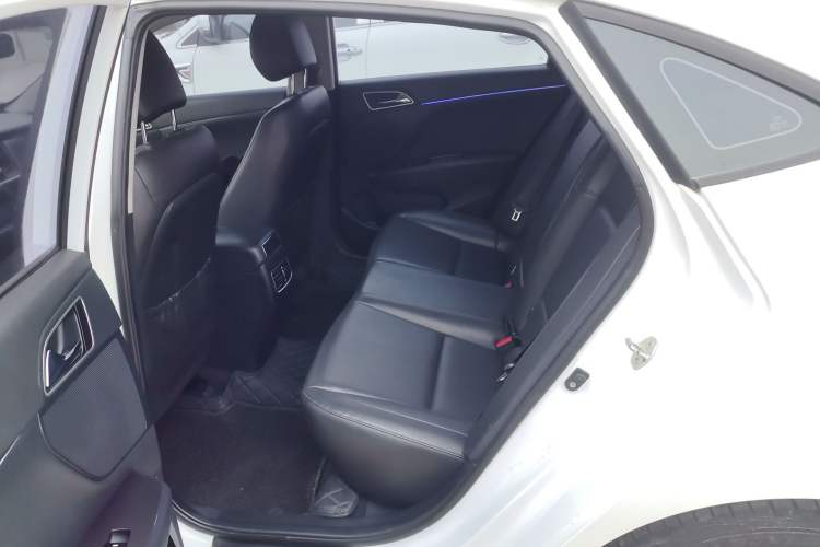 Used Hyundai Mistra 2017 1.8L Automatic Deluxe DLX Model China V Emission Standard Left Rear Seat