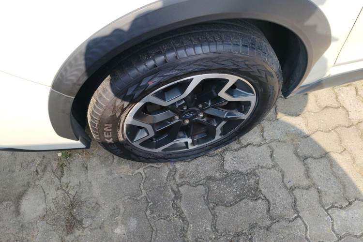 Used Subaru XV 2016 2.0i Comfort Navigation Edition
