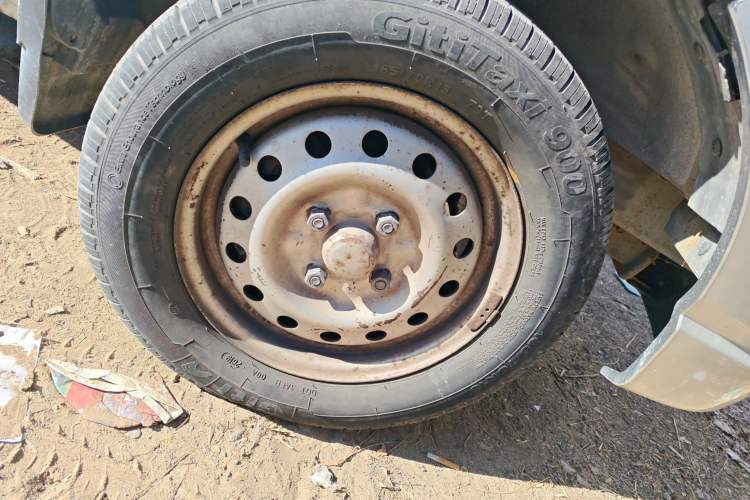 Used Wuling Zhiguang 2010 1.0L New Version Practical Edition with Short Body