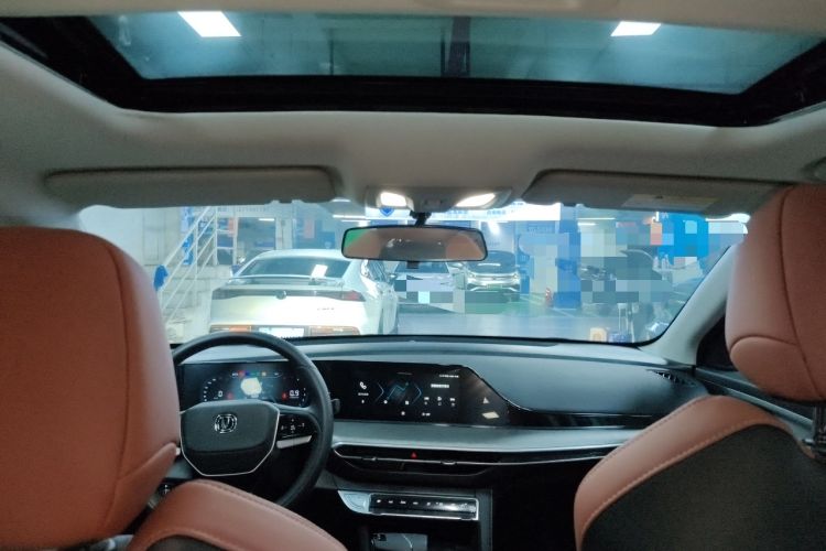 Used Changan Eado 2024 PLUS Blue Whale NE 1.4T GDI DCT High-Energy Edition
