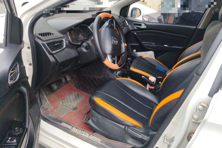 Used Baojun 310 2016 1.2L Manual Luxury Model Driver Seat