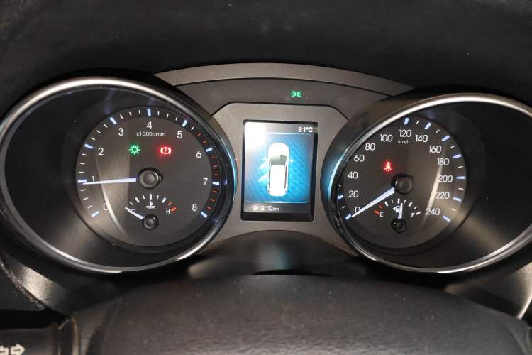 Used Haval H6 Coupe 2016 Blue Label 1.5T Manual Two-Wheel Drive Elite Model Instrument Cluster