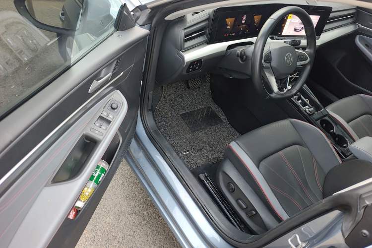 Used Volkswagen Lamando 2023 Lavida L 280TSI DSG Spicy Edition
