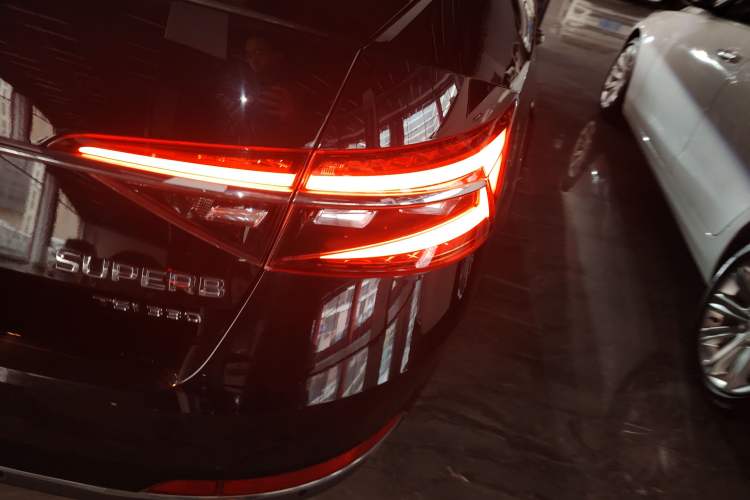 Used Skoda Superb 2019 Restyled TSI330 DSG Comfort Edition
