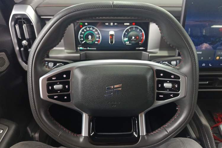 Used JETOUR Traveler 2023 2.0T Four-Wheel Drive Conqueror Steering Wheel