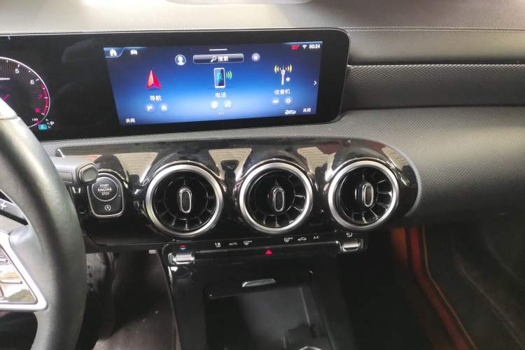 Used Mercedes-Benz A-Class 2023 A 180 L Audio And AC Panel