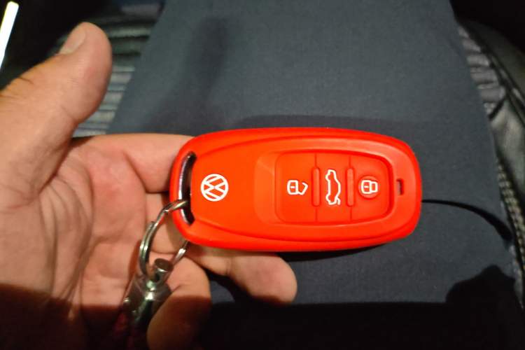 Used Volkswagen Phideon 2019 380TSI Two-Wheel Drive Business Edition China VI Standard
