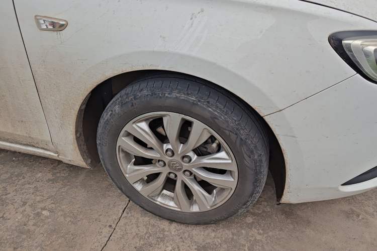 Used Buick GT 2018 15T Dual-Clutch Elite Model China V Standard