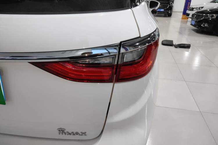 Used BYD Song MAX 2017 1.5T Automatic Smart Connect Luxury 7-Seater
