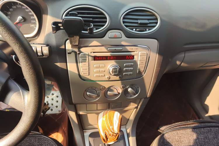 Used Ford Focus 2013 Hatchback Classic 1.8L Automatic Base Model
