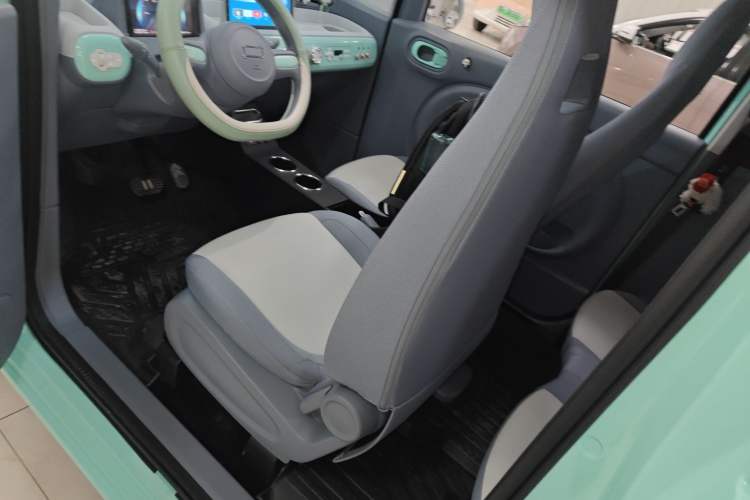 Used Bestune Pony 2025 222km Range Linglong Horse