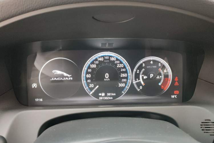 Used Jaguar XFL 2019 XFL 2.0T 250 PS Two-Wheel-Drive Luxury Edition Instrument Cluster